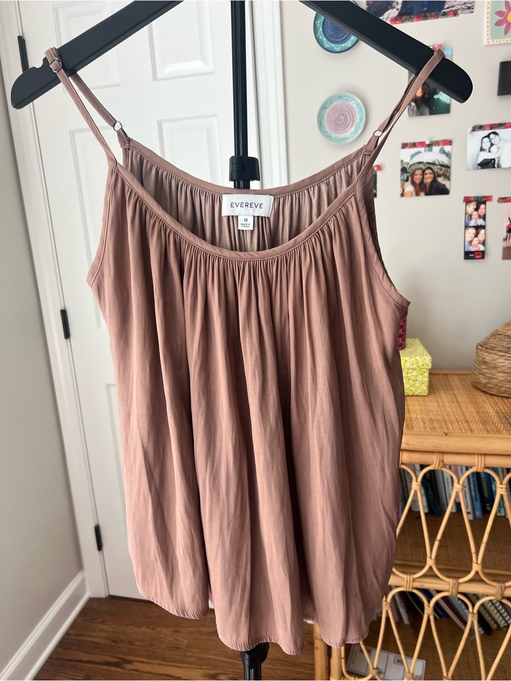 Evereve Mauve-Brown Gathered Spaghetti Strap Camisole